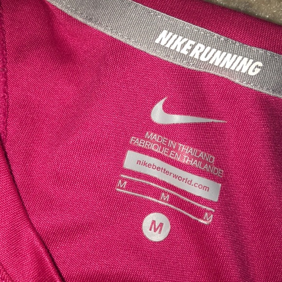 Nike athletic tank top - Picture 3 of 3